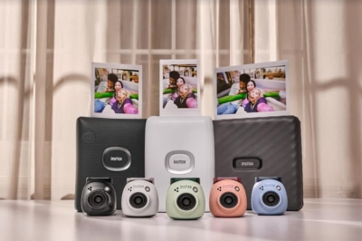 ¡Llega una instax con un look jamás antes visto: instax Pal!