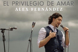 Alex Fernández revoluciona al mariachi y lanza nueva versión de “El privilegio de amar”