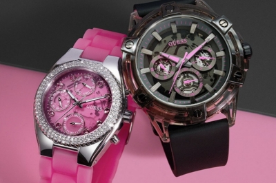 GUESS Watches se une a la causa contra el cáncer de mama con FUCAM y lanza dos relojes de edición especial