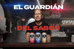 ¡Bruce Willis estelariza el Guardián del Sabor, de Tecate!