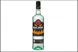 Bacardi presenta “Glow In The Dark” su botella edición Halloween