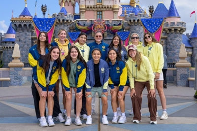 Club América Femenil anota un gol de magia en el 70° Aniversario de Disneyland Resort en California